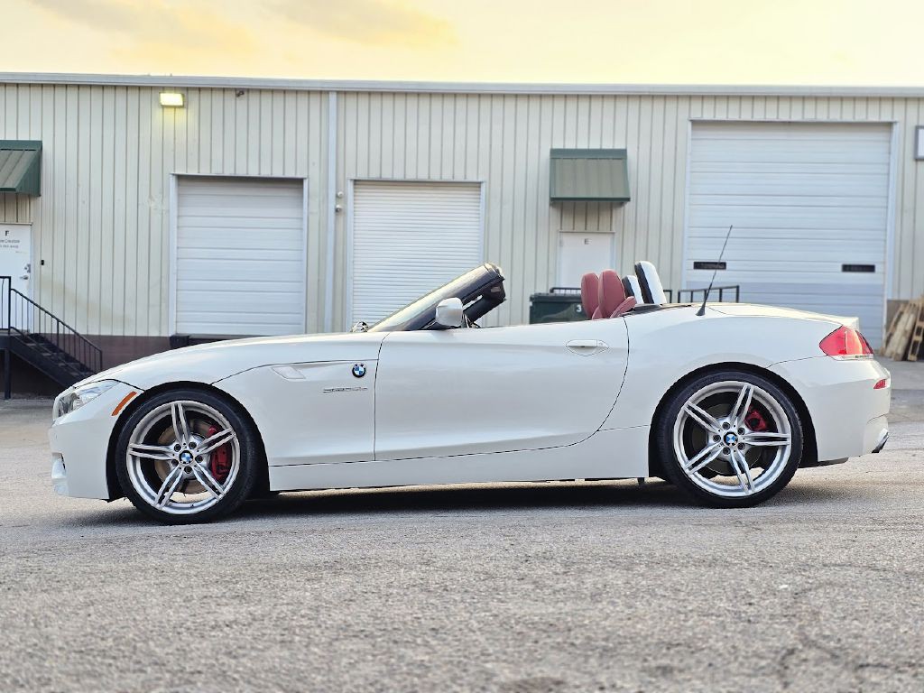 2011 BMW Z4 Image 5