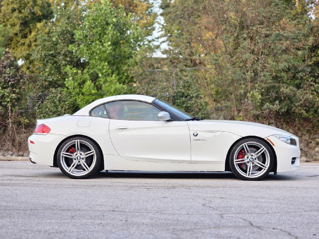 2011 BMW Z4 Image 18