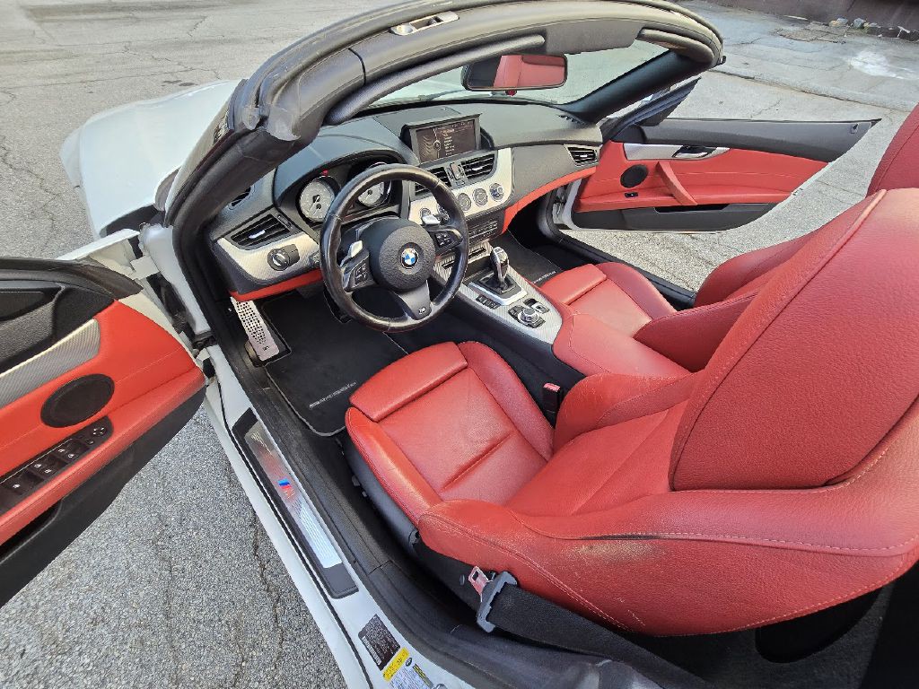 2011 BMW Z4 Image 24