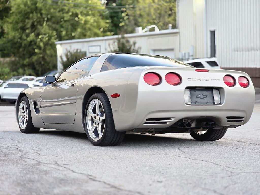 1999 Chevrolet Corvette Image 5
