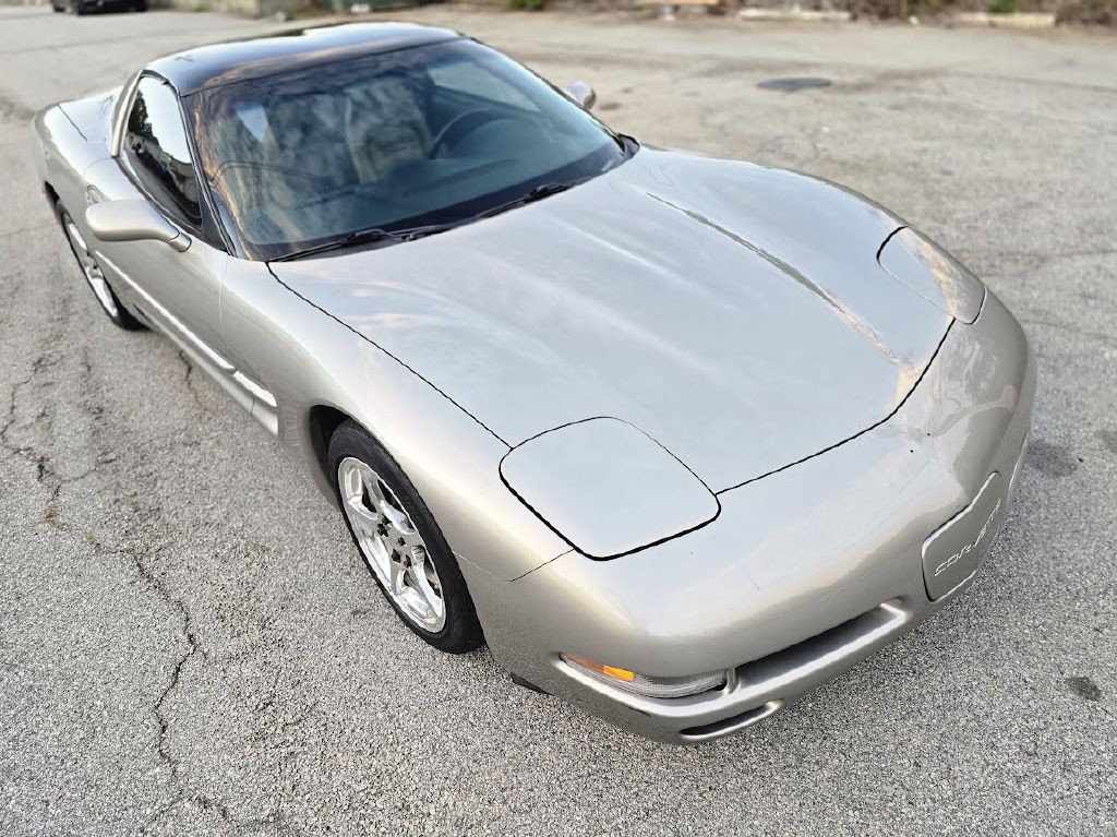 1999 Chevrolet Corvette Image 14