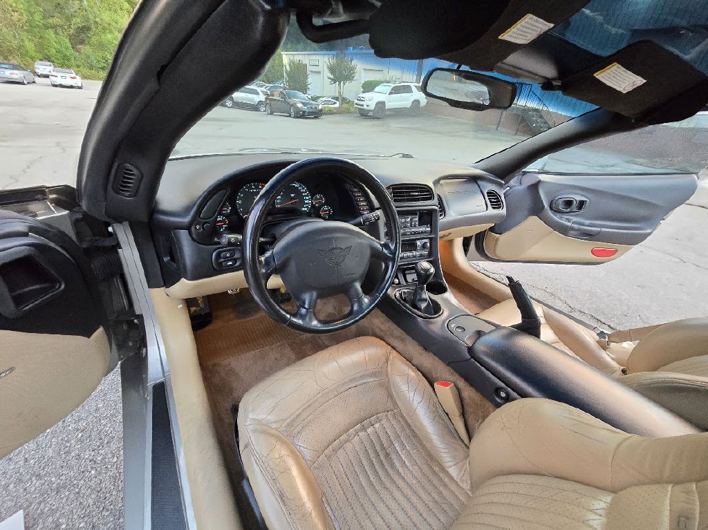 1999 Chevrolet Corvette Image 27