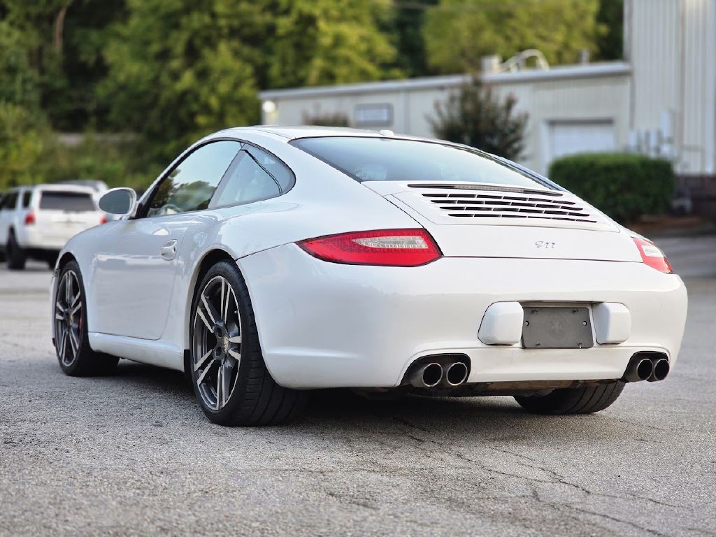 2011 Porsche 911 Image 5