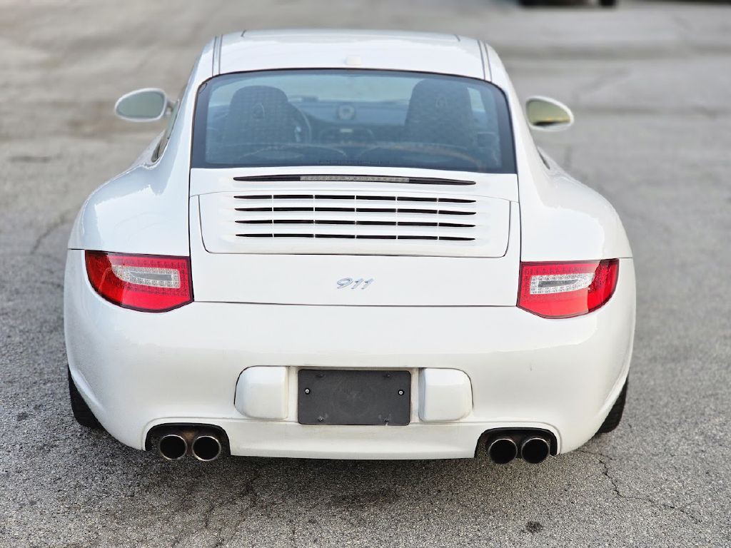 2011 Porsche 911 Image 8