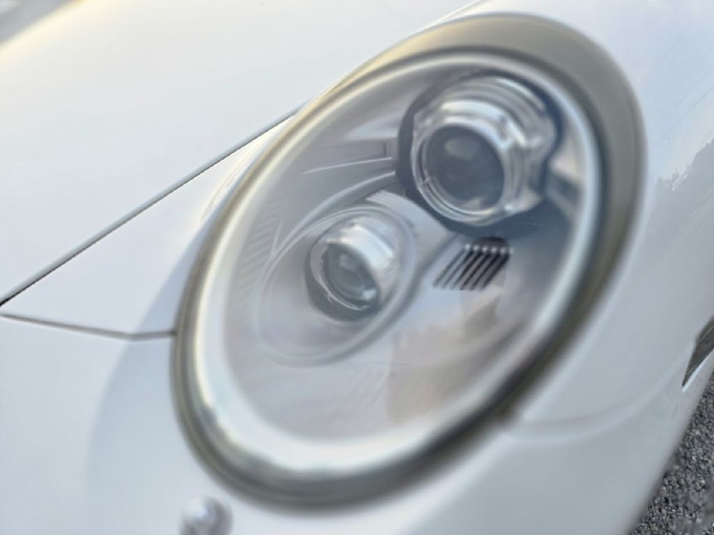 2011 Porsche 911 Image 21