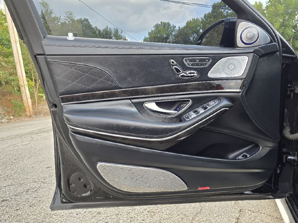 2014 Mercedes-Benz S-Class Image 21