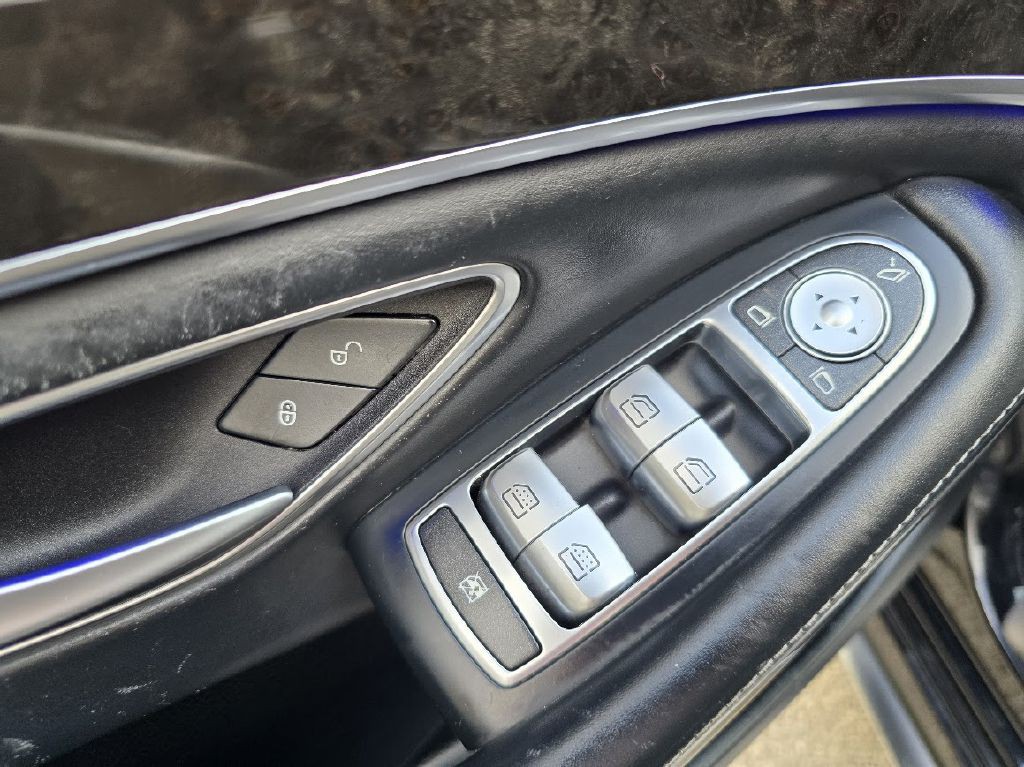 2014 Mercedes-Benz S-Class Image 22