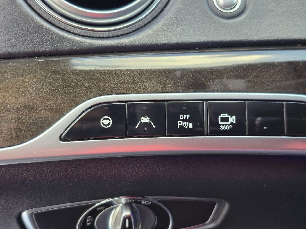 2014 Mercedes-Benz S-Class Image 30