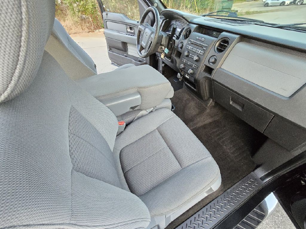 2014 Ford F-150 Image 24
