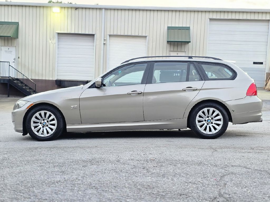 2009 BMW 3 Series Image 4