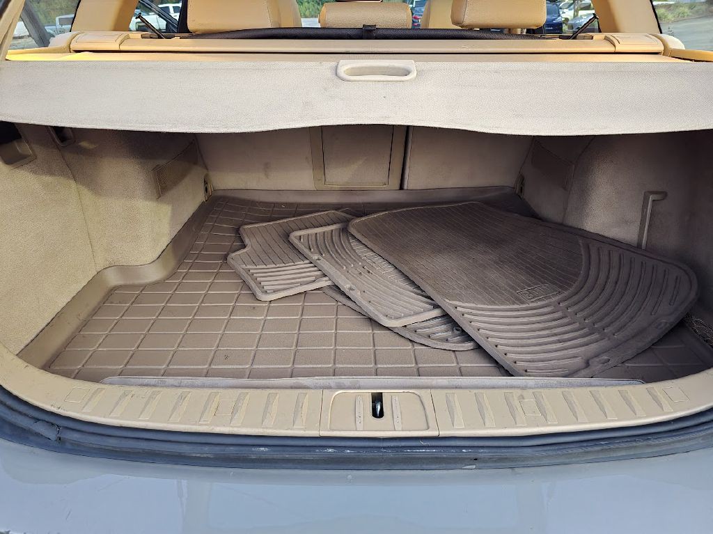 2009 BMW 3 Series Image 32