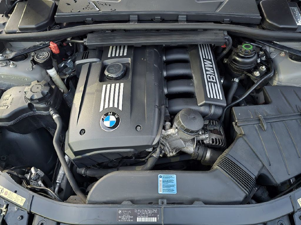 2009 BMW 3 Series Image 33