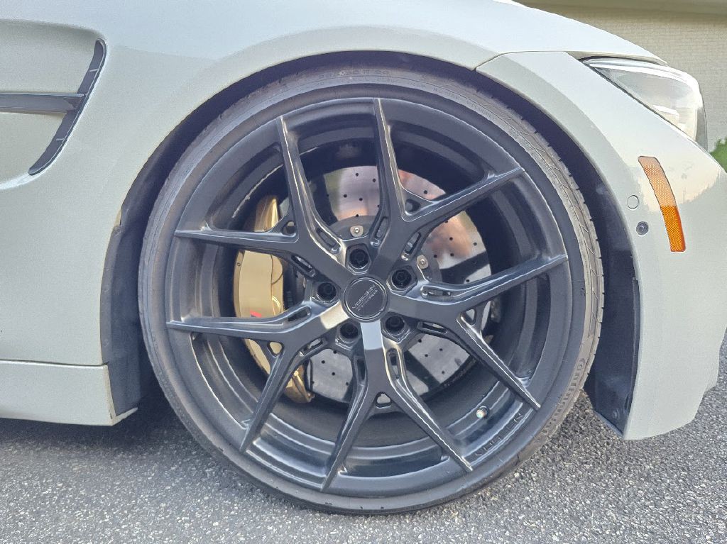 2020 BMW M4 Image 23
