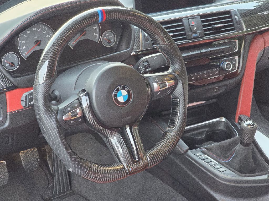 2020 BMW M4 Image 24