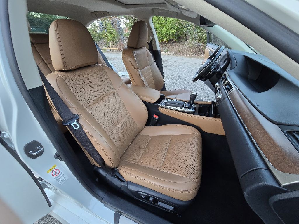 2017 Lexus GS 350 Image 23