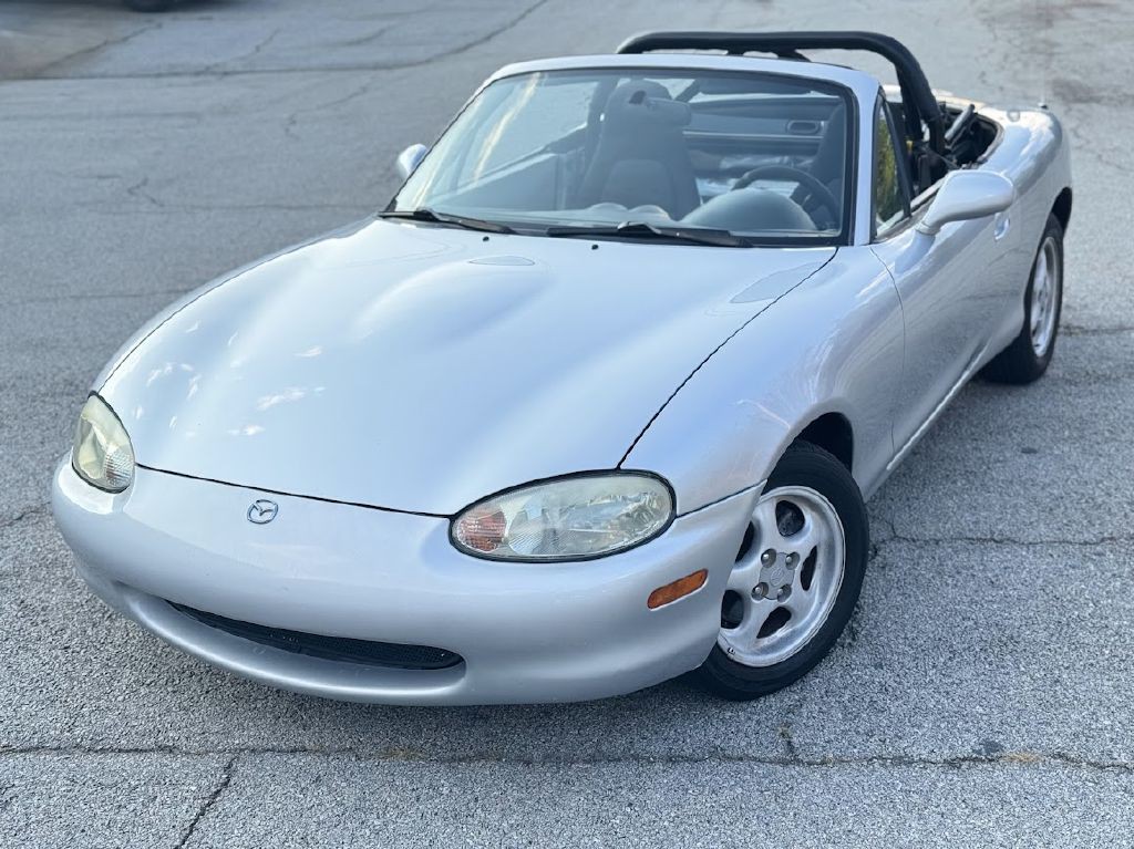 1999 Mazda MX-5 Miata Image 2