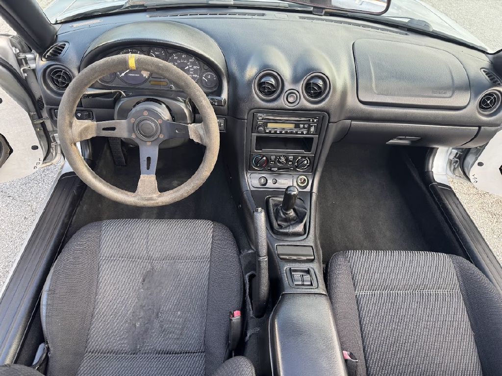 1999 Mazda MX-5 Miata Image 19