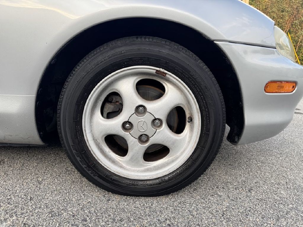 1999 Mazda MX-5 Miata Image 25