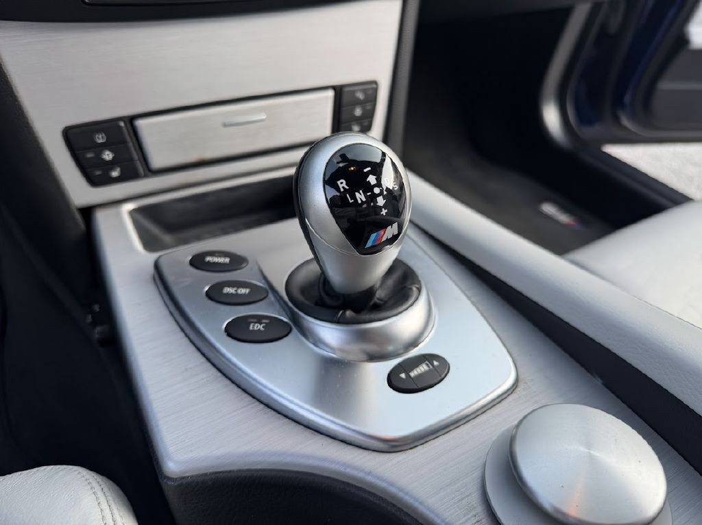 2008 BMW M5 Image 32