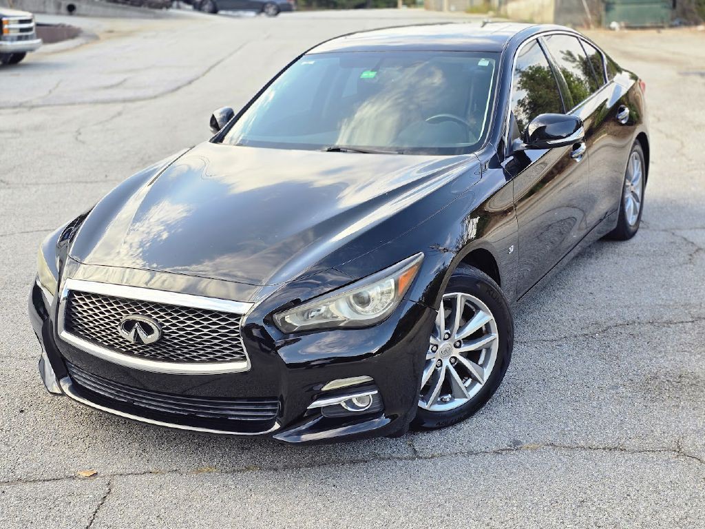 2014 INFINITI Q50 Image 2