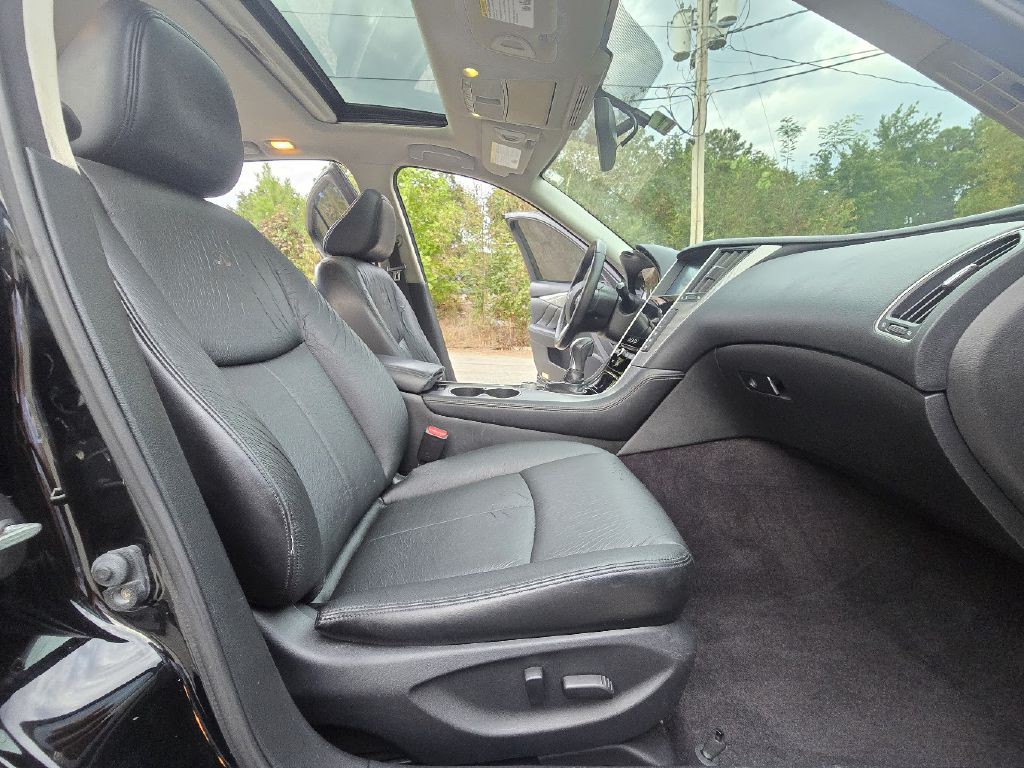 2014 INFINITI Q50 Image 24