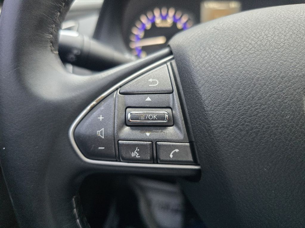 2014 INFINITI Q50 Image 32