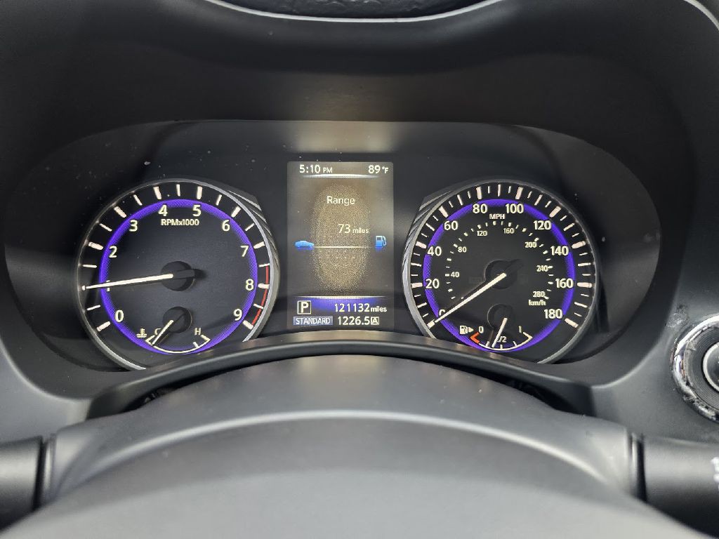 2014 INFINITI Q50 Image 33