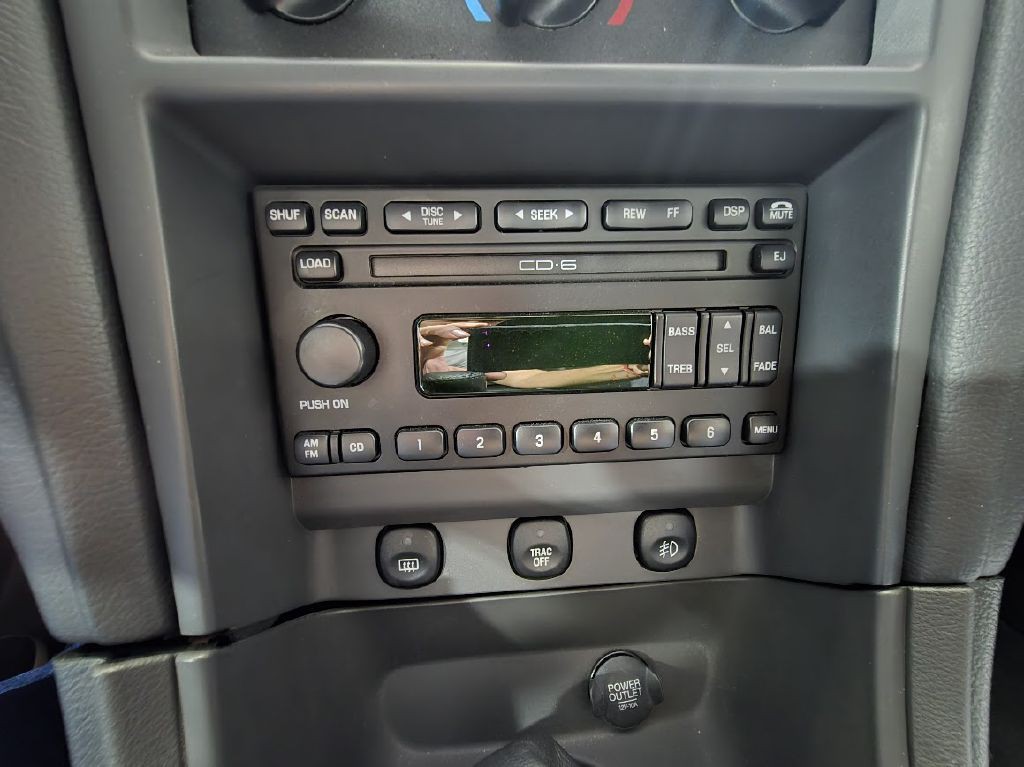 2003 Ford Mustang Image 33
