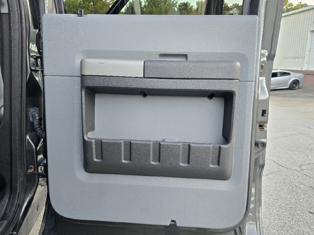 2016 Ford F-350 Image 17