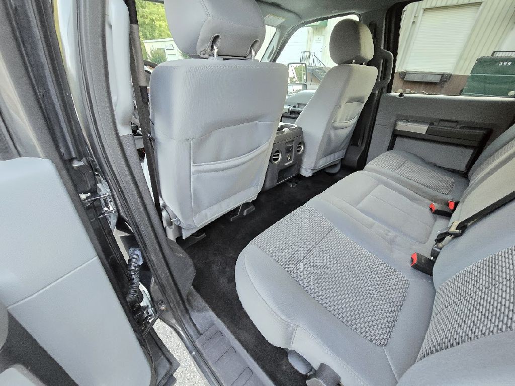 2016 Ford F-350 Image 20