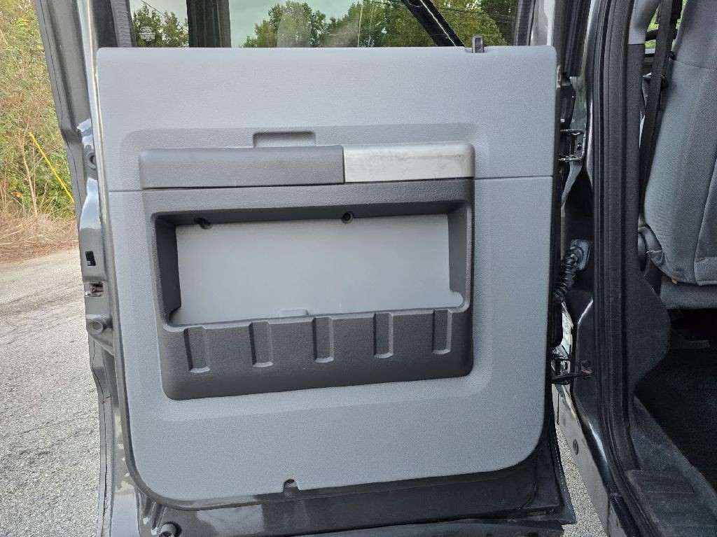 2016 Ford F-350 Image 17