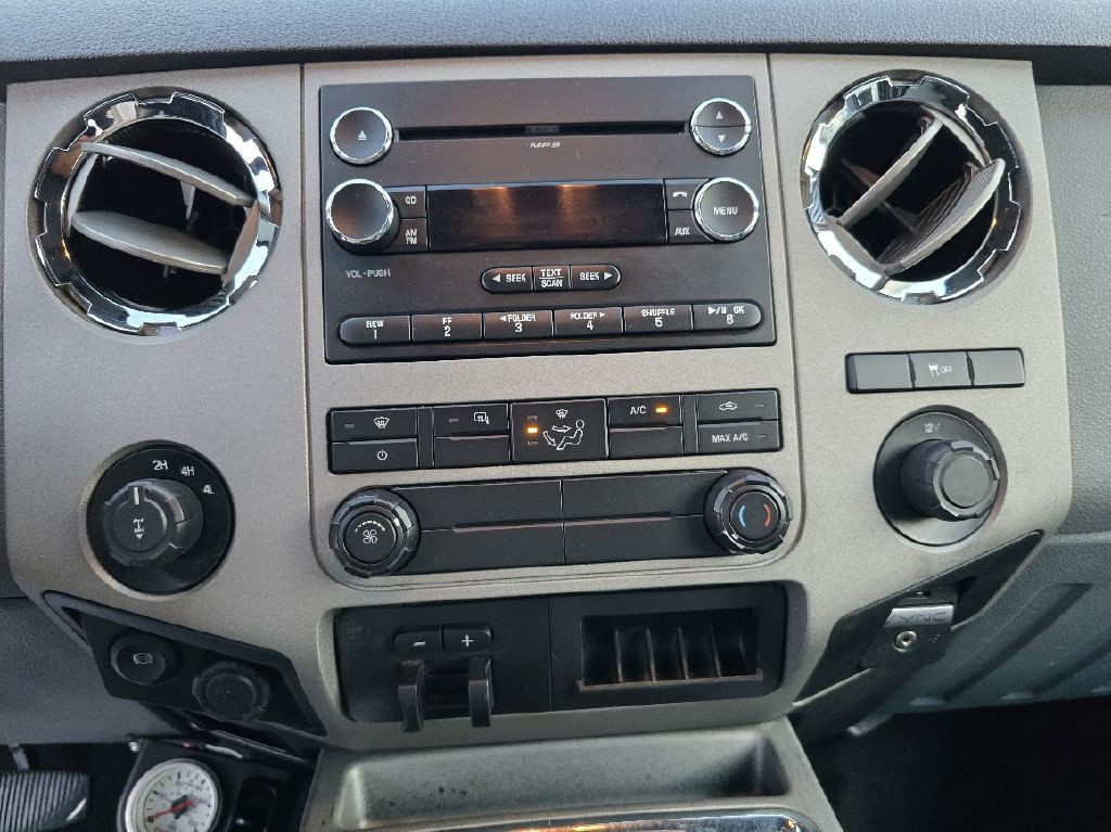 2016 Ford F-350 Image 21