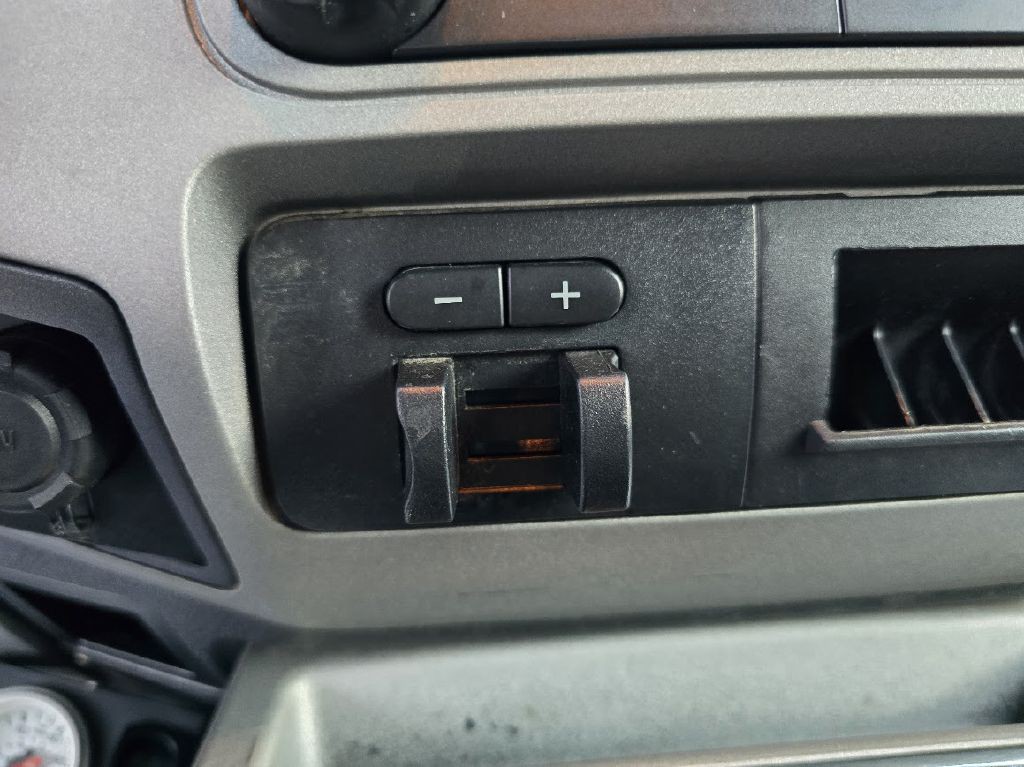 2016 Ford F-350 Image 22