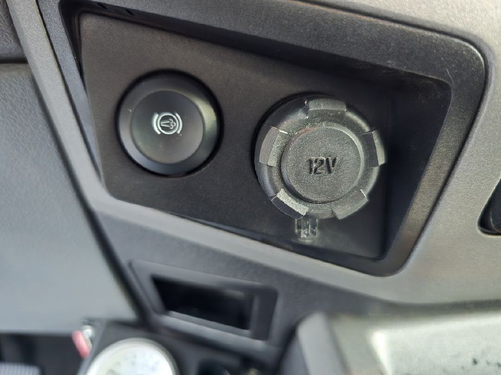 2016 Ford F-350 Image 23