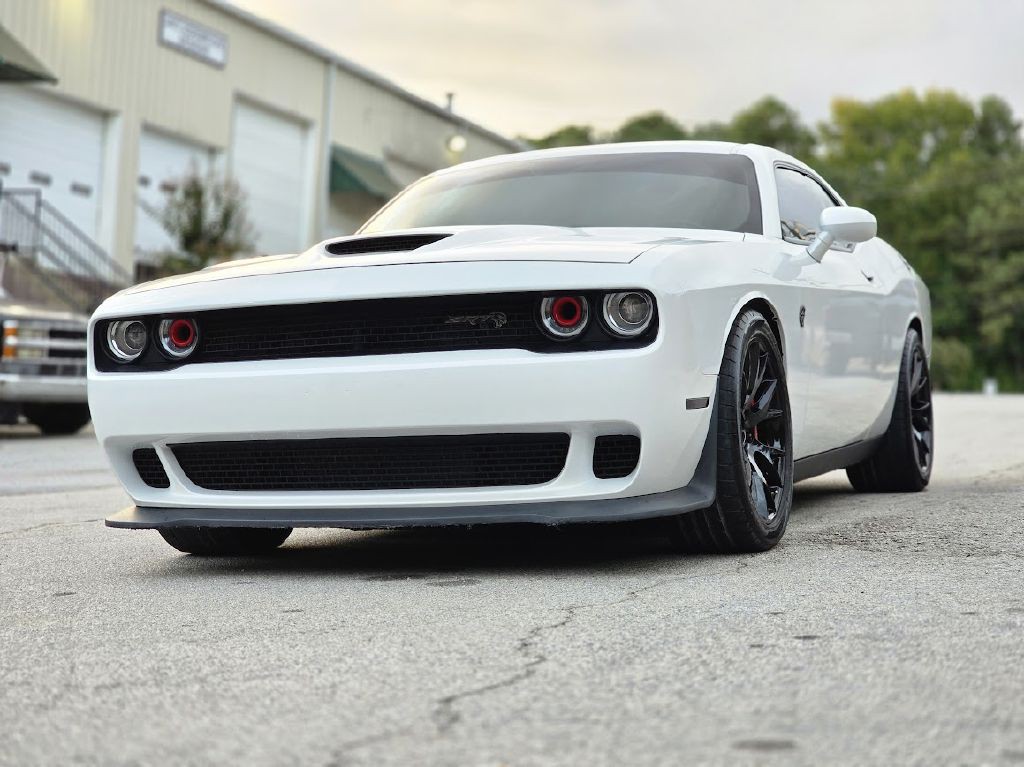 2016 Dodge Challenger Image 20