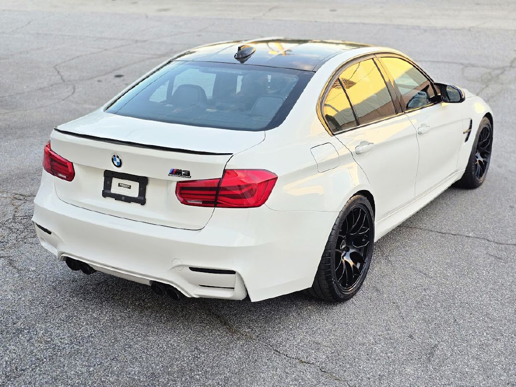 2017 BMW M3 Image 5