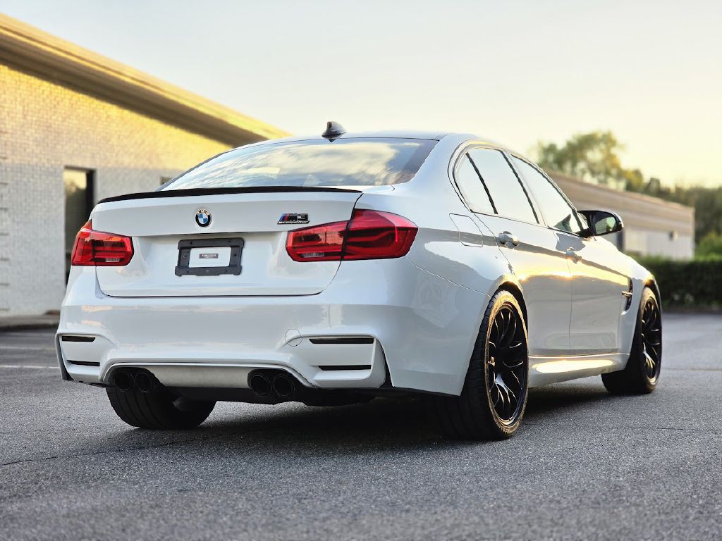 2017 BMW M3 Image 11