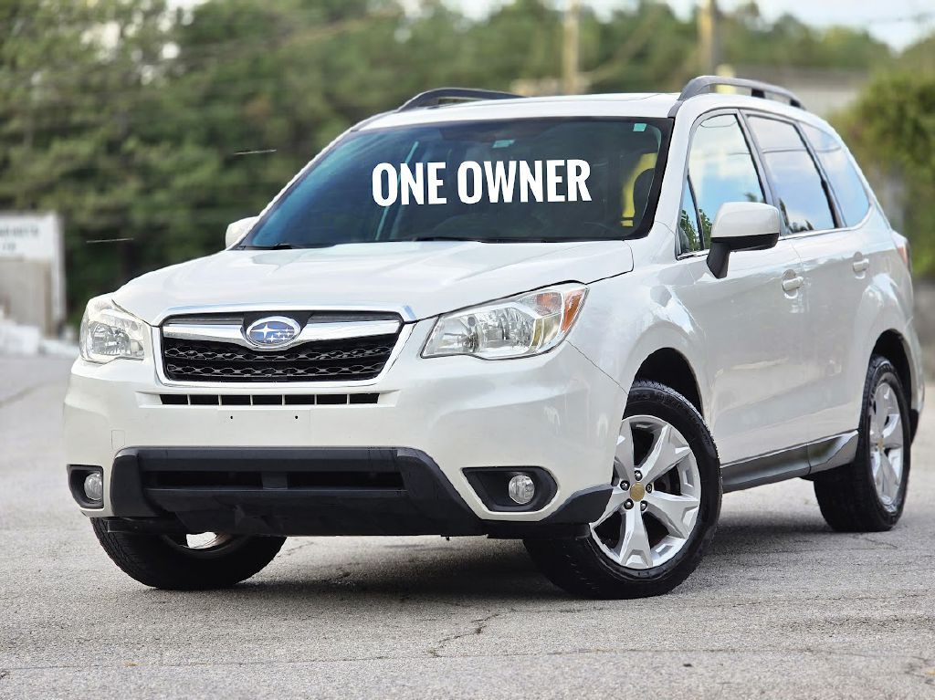 2015 Subaru Forester Image 1