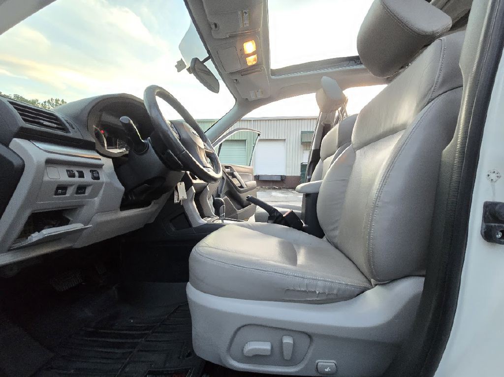 2015 Subaru Forester Image 19