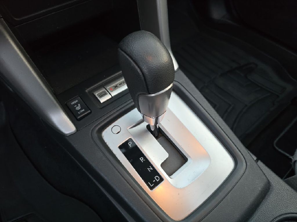 2015 Subaru Forester Image 32
