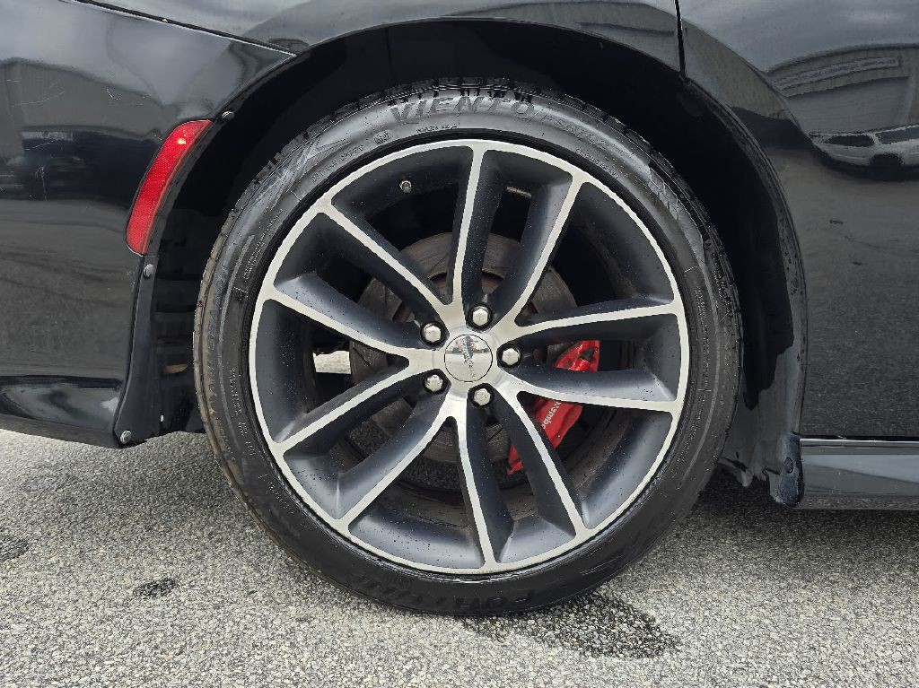 2016 Dodge Charger Image 19