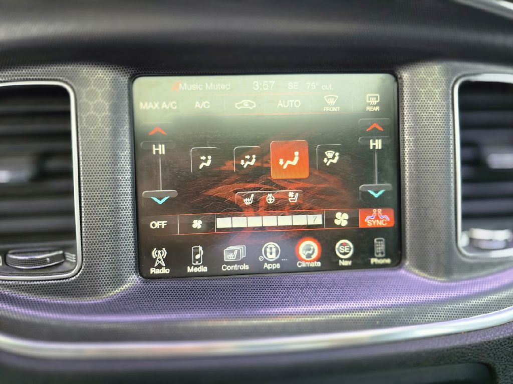 2016 Dodge Charger Image 34