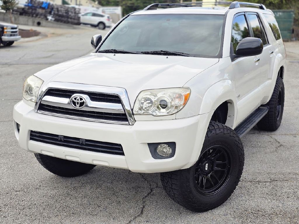 2008 Toyota 4Runner Image 2