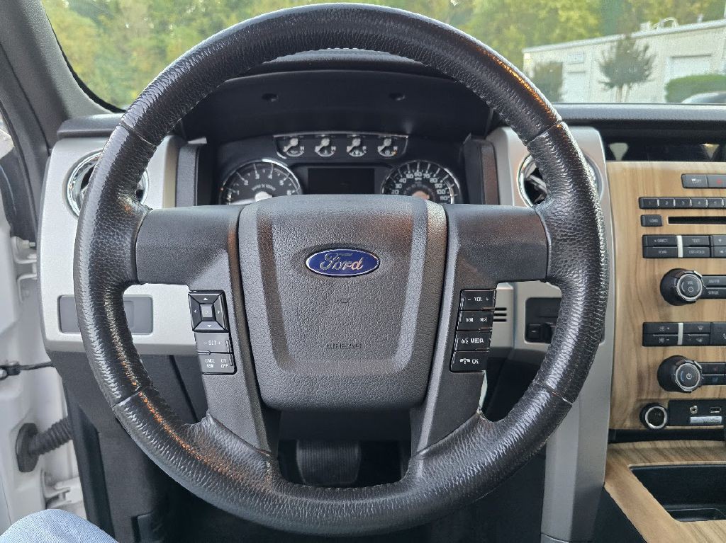 2011 Ford F-150 Image 30