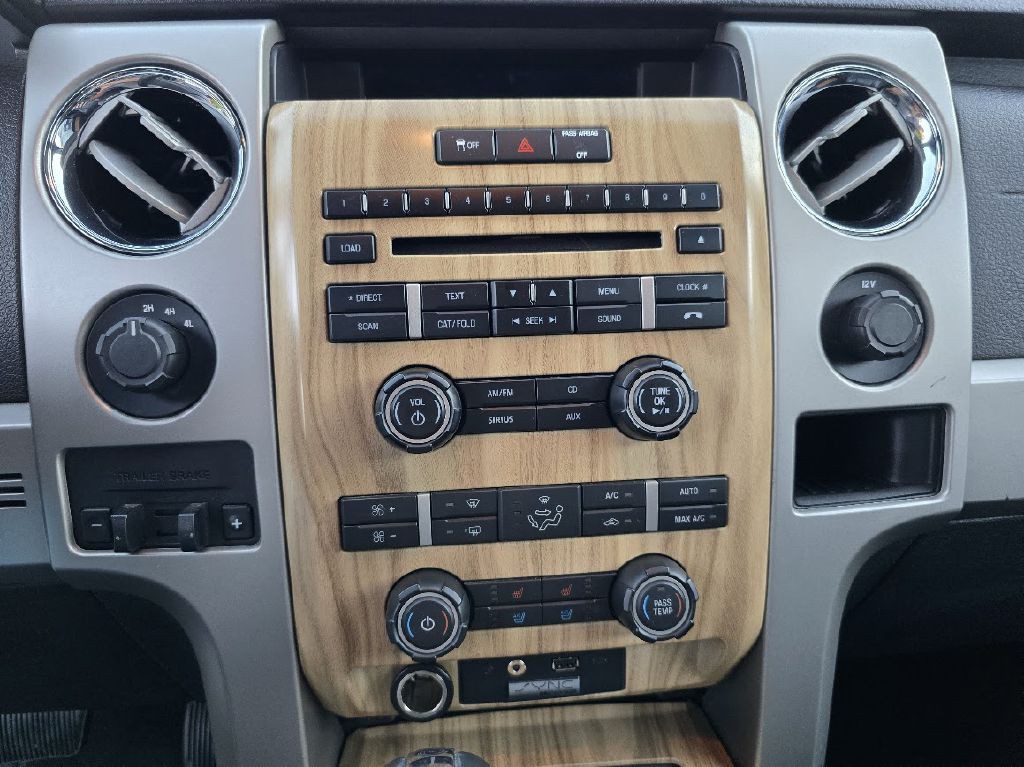 2011 Ford F-150 Image 32