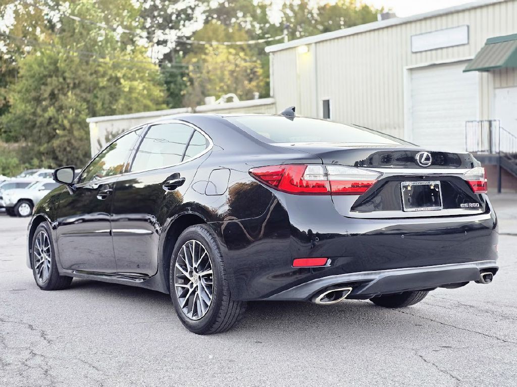 2016 Lexus ES 350 Image 4