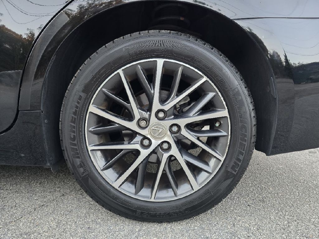 2016 Lexus ES 350 Image 17
