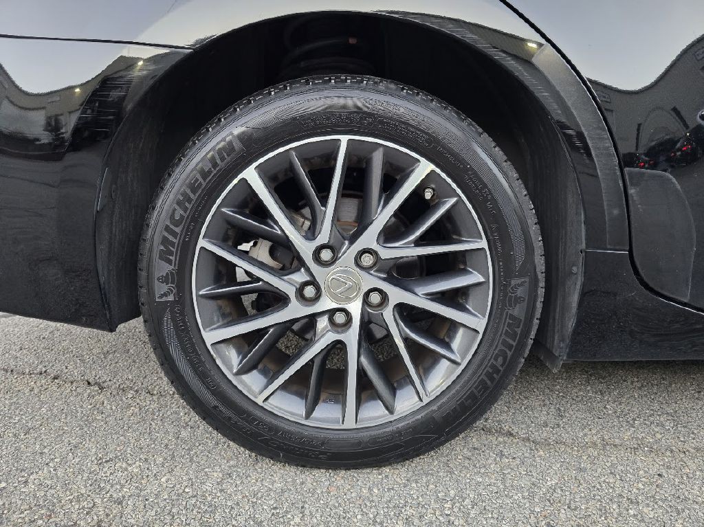 2016 Lexus ES 350 Image 18