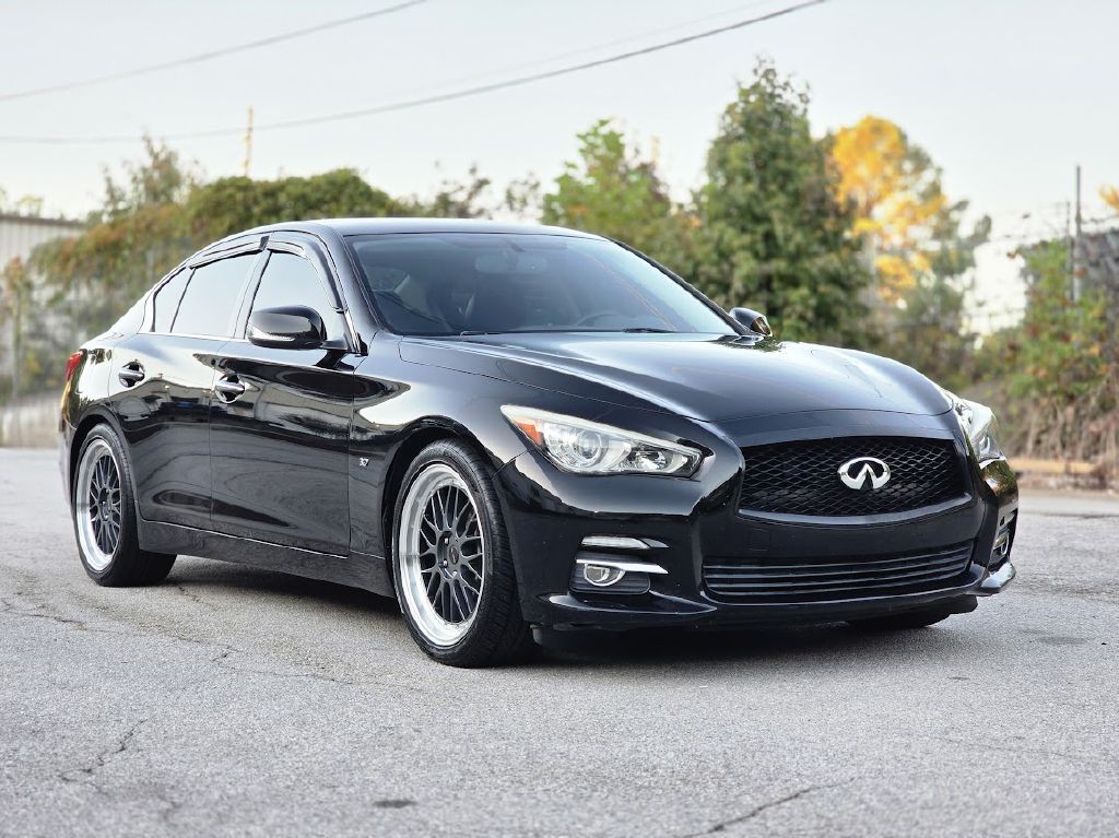 2015 INFINITI Q50 Image 13