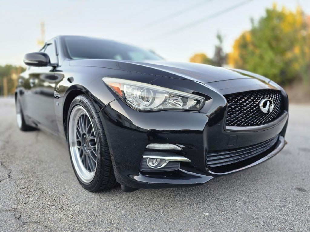 2015 INFINITI Q50 Image 14